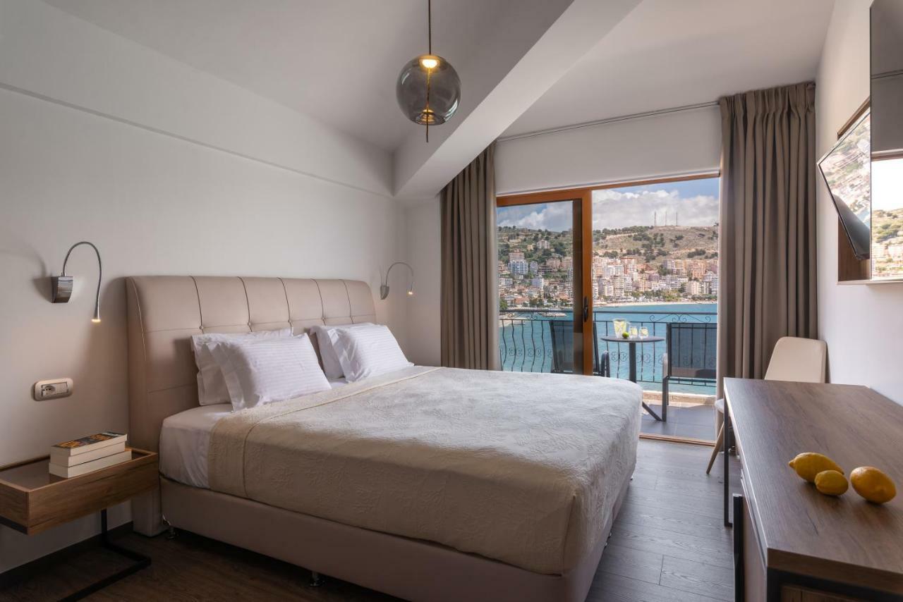 Palma City Hotel Sarande Bagian luar foto